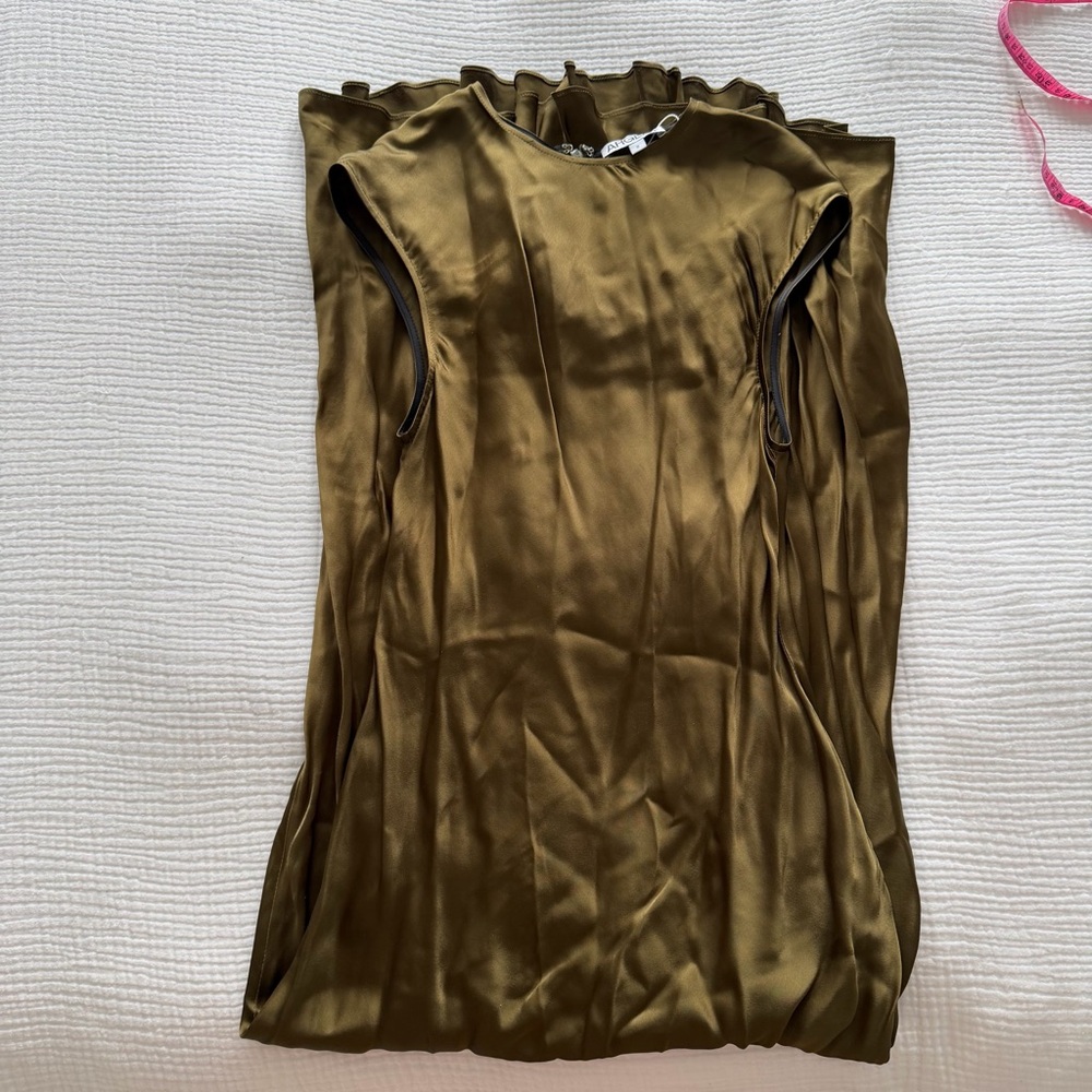 Argent Olive Satin Sleeveless Dress size small